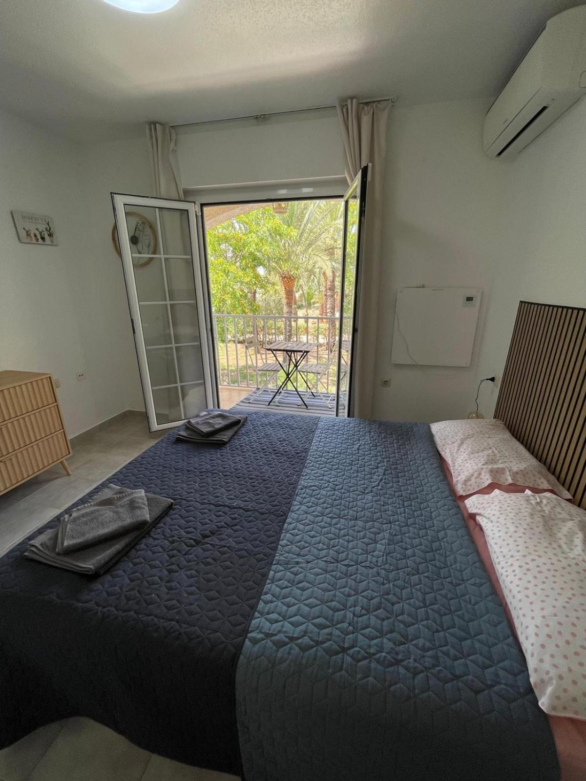 Villa Mare - 2 Beds With Balcony, Patio And Pool And Direct Park Access مرسية المظهر الخارجي الصورة